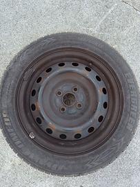 4 ruote 185/60 R15 con cerchi