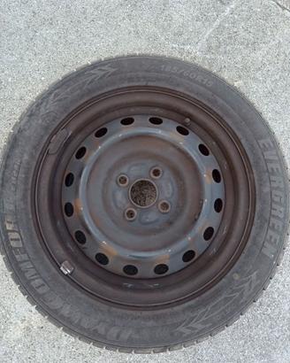 4 ruote 185/60 R15 con cerchi