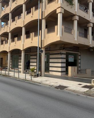 Locale commerciale , Via Nazionale Rometta Marea
