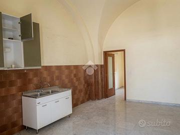 2 LOCALI A FOGGIA