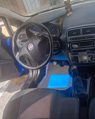 FIAT GRANDE PUNTO 1.9 MJT 6MARCE DISEL 120CV