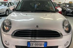 MINI COOPER CLUBMAN