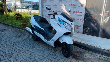 Suzuki Burgman AN 400 ANNO 2016 KM 42.000