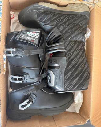 Stivali Eleveit t spirit evo wp taglia 43 moto