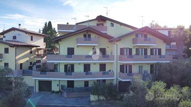 CASA SEMINDIPENDENTE A ROSETO DEGLI ABRUZZI