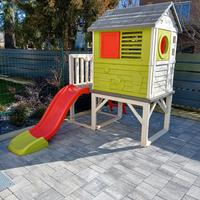 casetta giardino con scivolo 