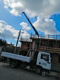 Camion gru cassone trilaterale