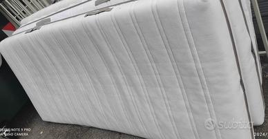 materassi singoli Ikea 30E e gli altri 2 110E  