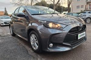 Toyota Yaris 1.5 Hybrid 5 porte Business