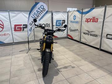 Triumph Scrambler 400 X