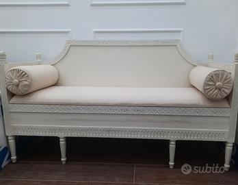 DIVANO / PANCA IN STILE VITTORIANO