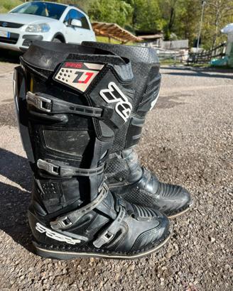 Abbigliamento moto da cross