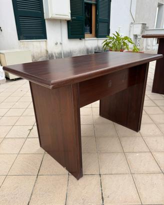 Scrittoio piccolo in legno smontabile