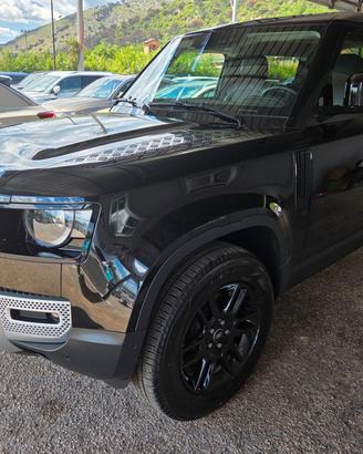 Land Rover Defender Auto X-Dynamic SE 37.000KM!!
