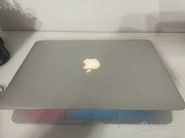 MacBook 13 pollici