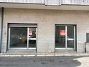 locale-commerciale-2-vetrine-mq-95