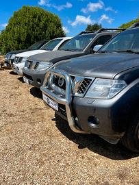 Nissan Navara 2.5 dCi 190CV 4 porte Double Cab XE