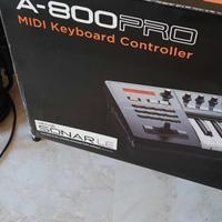 A 800 PRO MIDI KEYBOARD CONTROLLER ROLAND