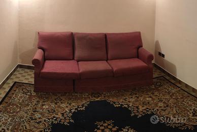 Divano in tessuto come da foto