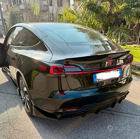 Tesla model 3 standard rwd