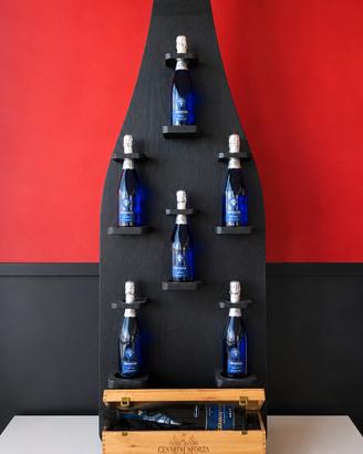 Espositore bottiglie a forma di bottiglia – arredo
