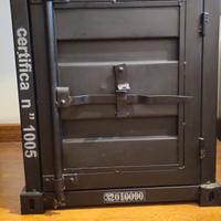 SET DI 2 COMODINI industrial /loft in metallo