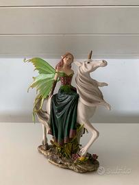 Folletto dei Sogni su unicorno Statuetta