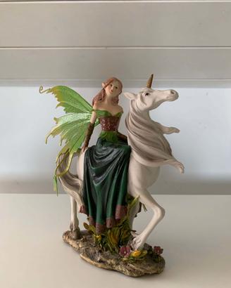 Folletto dei Sogni su unicorno Statuetta