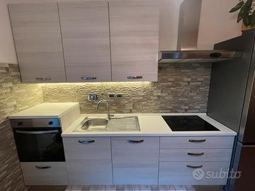 Cucina stella lineare