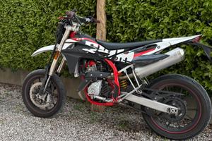 SWM 125 SM R