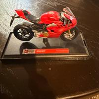 Modellino ducati burago