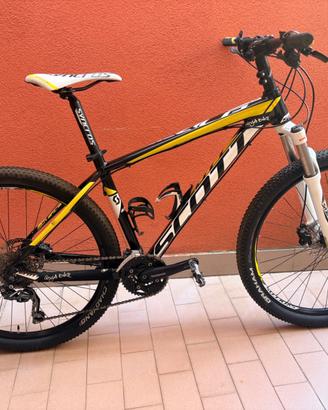 scott 770 bicycle Bicycles Scott 770 Scale 2016 Scale 770 Scott Usate Mtb 2016 Scott Scale 770  Black/White