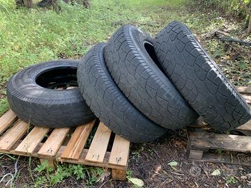 Gomme usate 235 85 r16