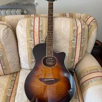 Chitarra Yhamaha APX 600 FM TBS seminuova