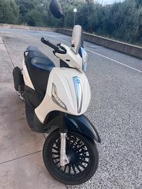 Beverly 125