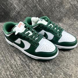 Nike Dunk Low Retro "Varsity Green" 40