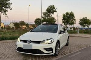 Golf 7,5 r-line 2.0 tdi 150 cv tetto panoramico