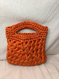 Borsa a mano arancione corallo uncinetto