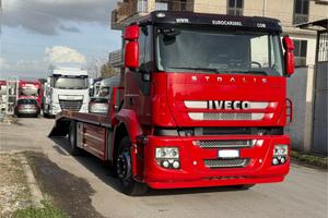 Stralis 310 e5 2 assi pianale con rampe mt 7.16