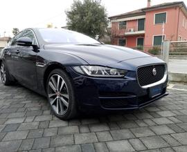 JAGUAR XE 2.0 D 240 CV AWD aut. Portfolio TETTO