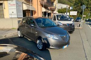 Lancia Ypsilon 1.2 69 CV 5 porte GPL Ecochic Silve