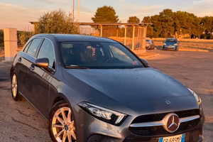 Mercedes-Benz classe A 180d sport automatic