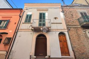 CASA INDIPENDENTE A VASTO