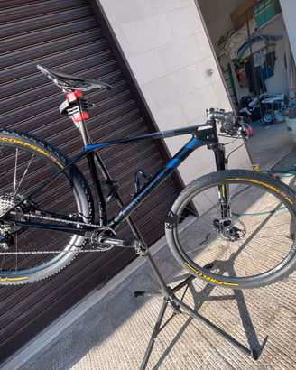 Cannondale carbon 2