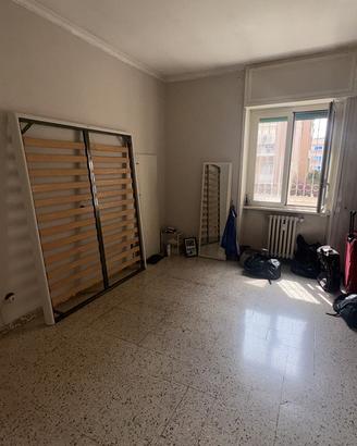 Rete letto matrimoniale con testata