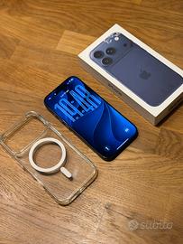 Iphone 17 pro batteria 100%