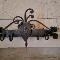 appendi abiti in ferro battuto 