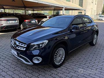MERCEDES-BENZ GLA 180 d SPORT TELECAMERA NAVIGAT