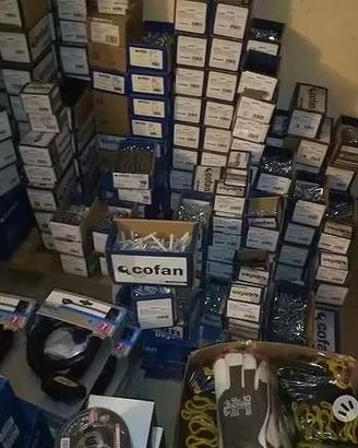 ferramenta articoli vario genere al 50% da7€