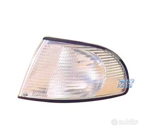 INDICATORE SINISTRO ANTERIORE AUDI A4 94-99 BIANCO
